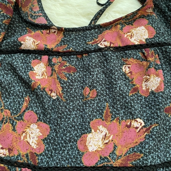 ECU KNOX ROSE TOP - Picture 3 of 8